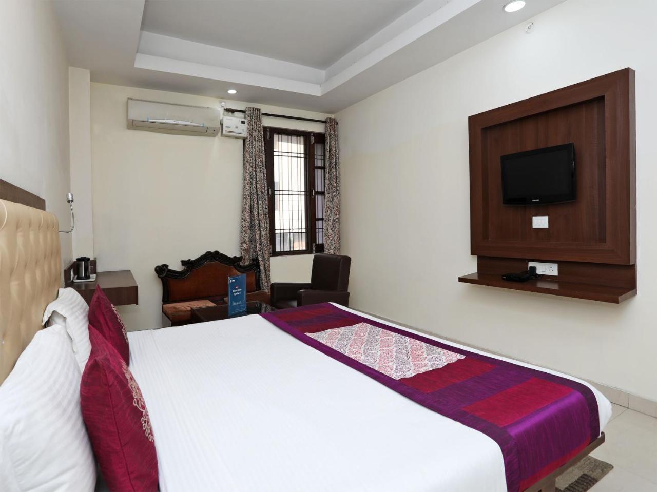 Oyo 680 Hotel Ranjana Heritage Lucknow Ngoại thất bức ảnh
