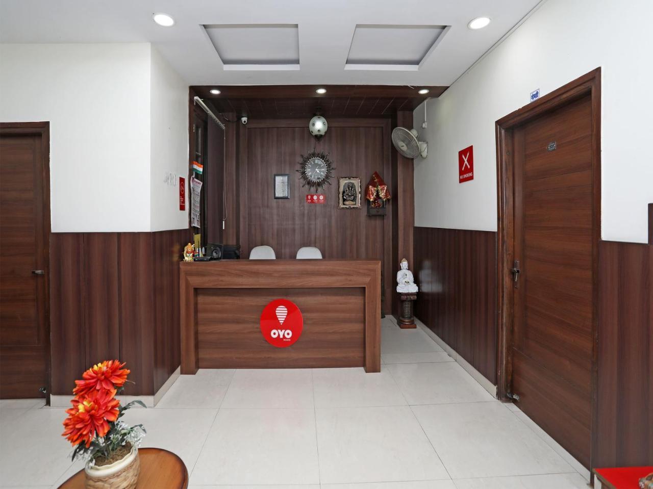 Oyo 680 Hotel Ranjana Heritage Lucknow Ngoại thất bức ảnh