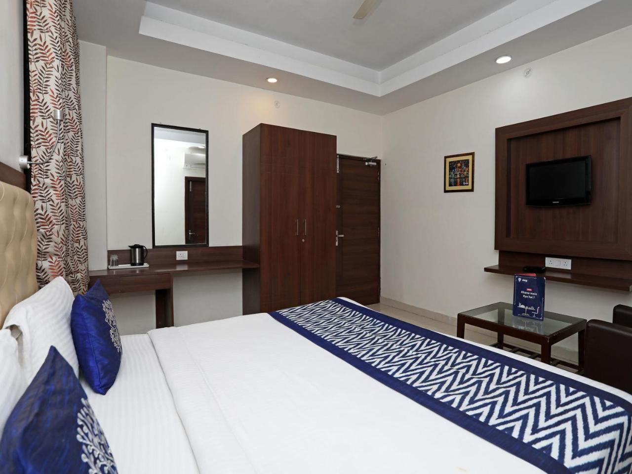 Oyo 680 Hotel Ranjana Heritage Lucknow Ngoại thất bức ảnh